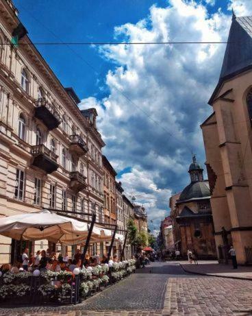 Apartments Galitskaya Street Lviv Exterior photo